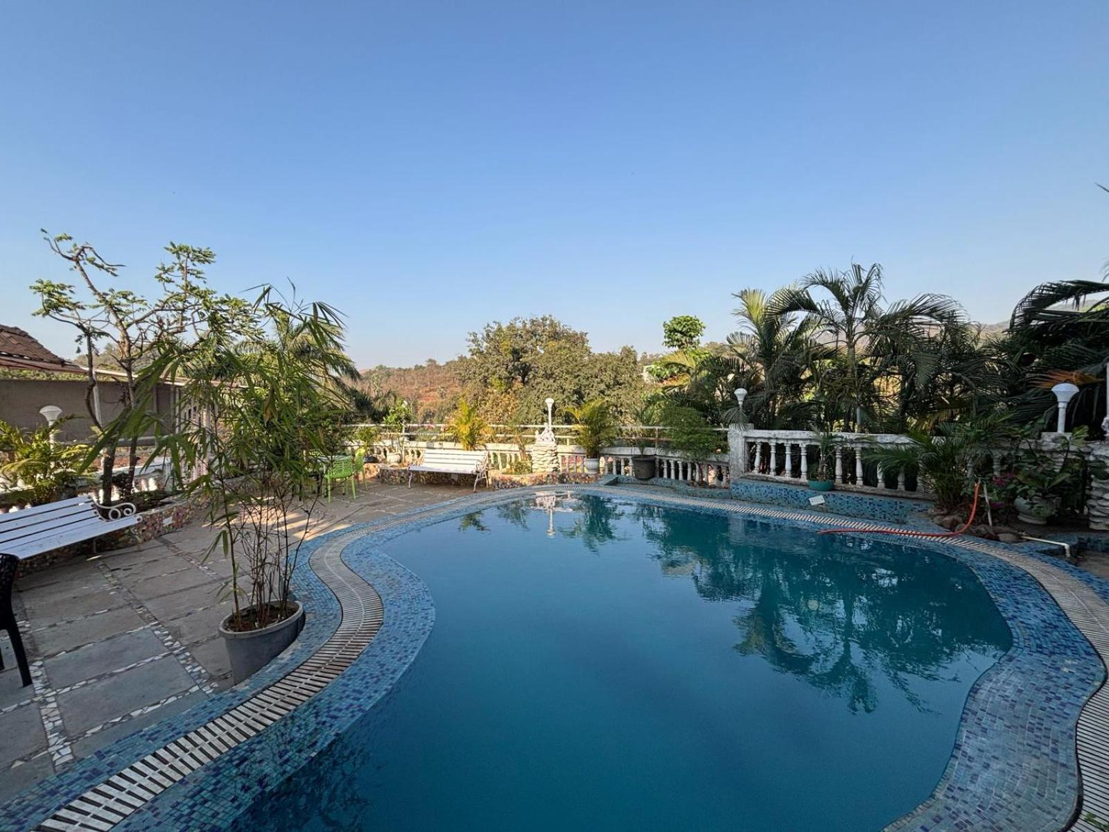 Rockdale Hotel & Resort Mira-Bhayandar Exterior photo