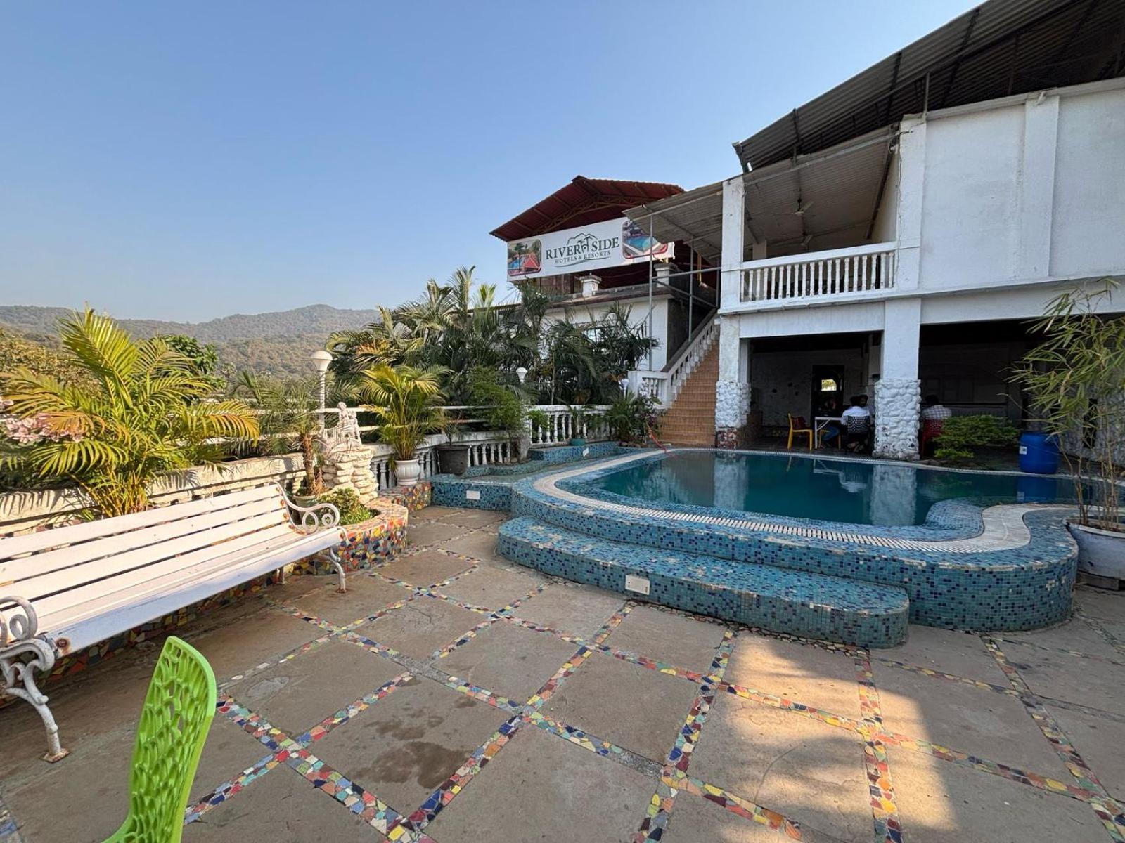Rockdale Hotel & Resort Mira-Bhayandar Exterior photo