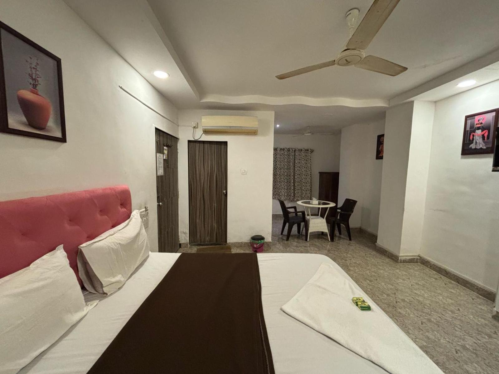 Rockdale Hotel & Resort Mira-Bhayandar Exterior photo
